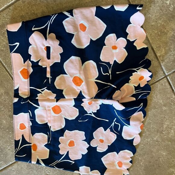 Isaac mizrahi shorts size 8 - Picture 4 of 5